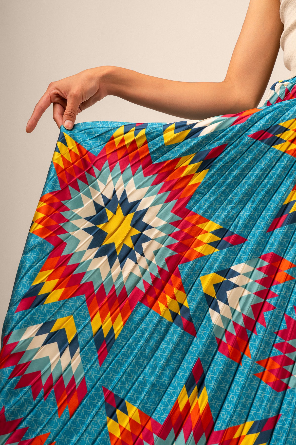 B.Yellowtail_pleatedmidiskirt-
