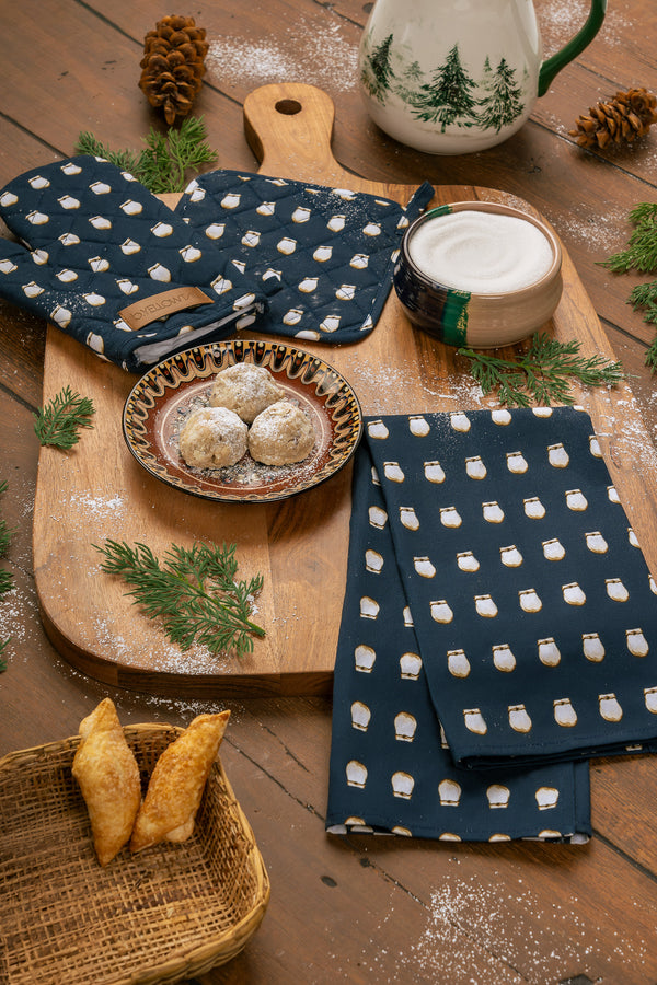 Kitchen Set: Towel, Oven Mitt & Pot Holder Set